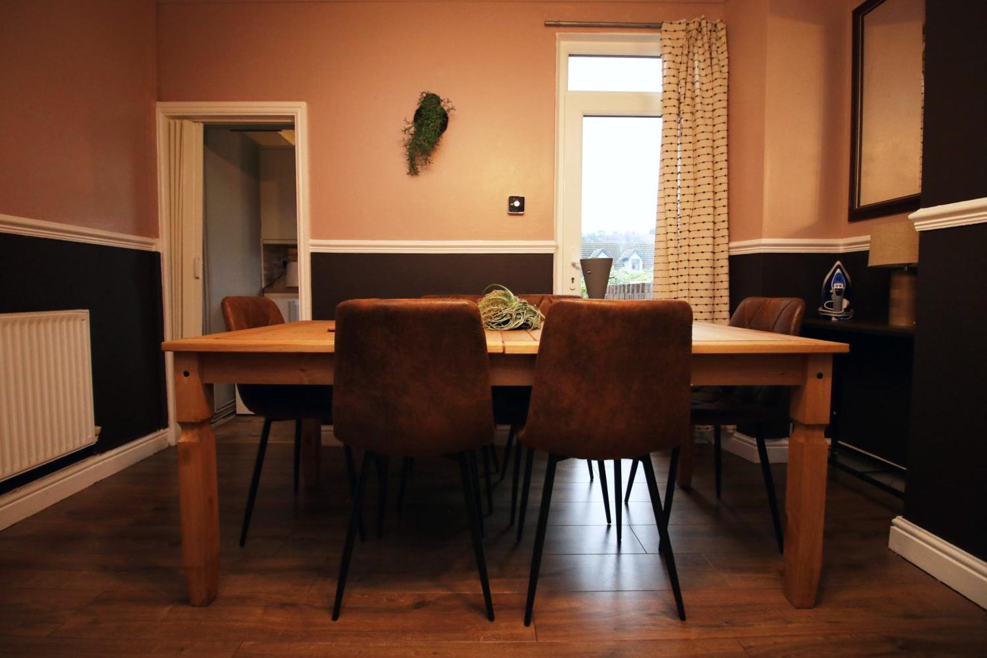 Cosy 3Br Home, Scenic Views, Ideal For Walks & Work Abertillery Exterior foto
