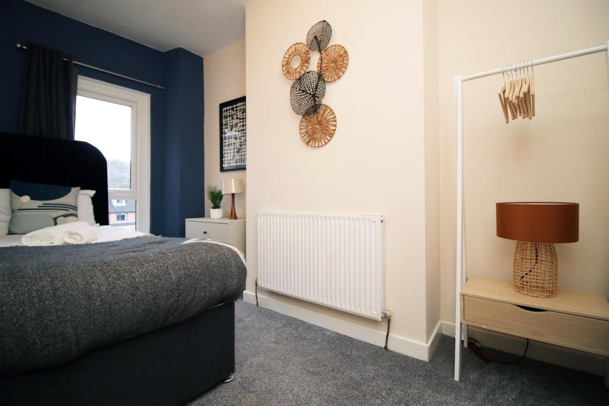 Cosy 3Br Home, Scenic Views, Ideal For Walks & Work Abertillery Exterior foto